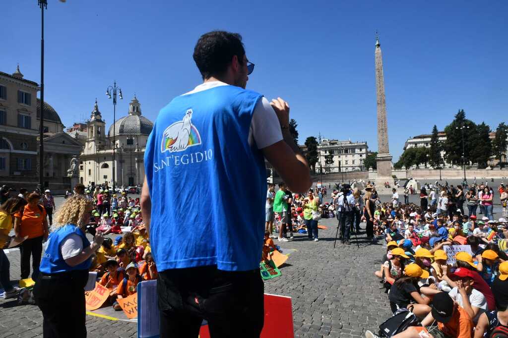 Vogliamo la pace, la guerra non ci piace! La voce dei bambini delle scuole romane contro la guerra